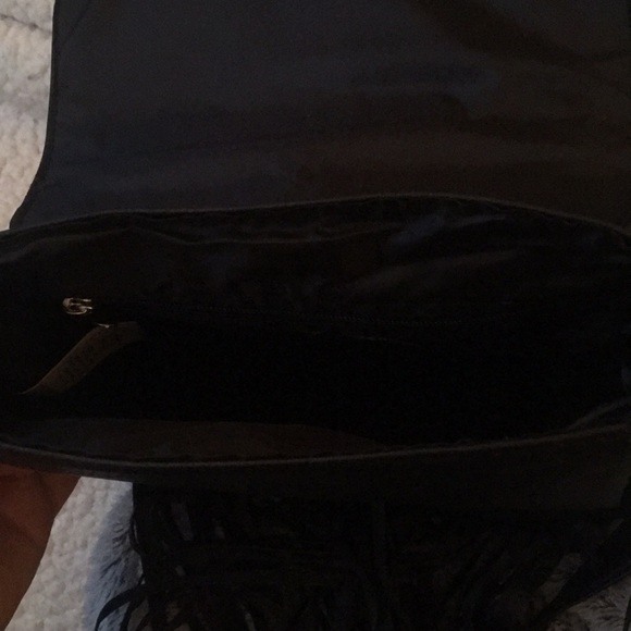 black fringe purse - Picture 3 of 3